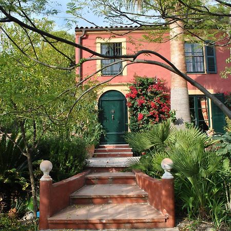 Sous L'Olivier Bed & Breakfast ม็องตง ภายนอก รูปภาพ
